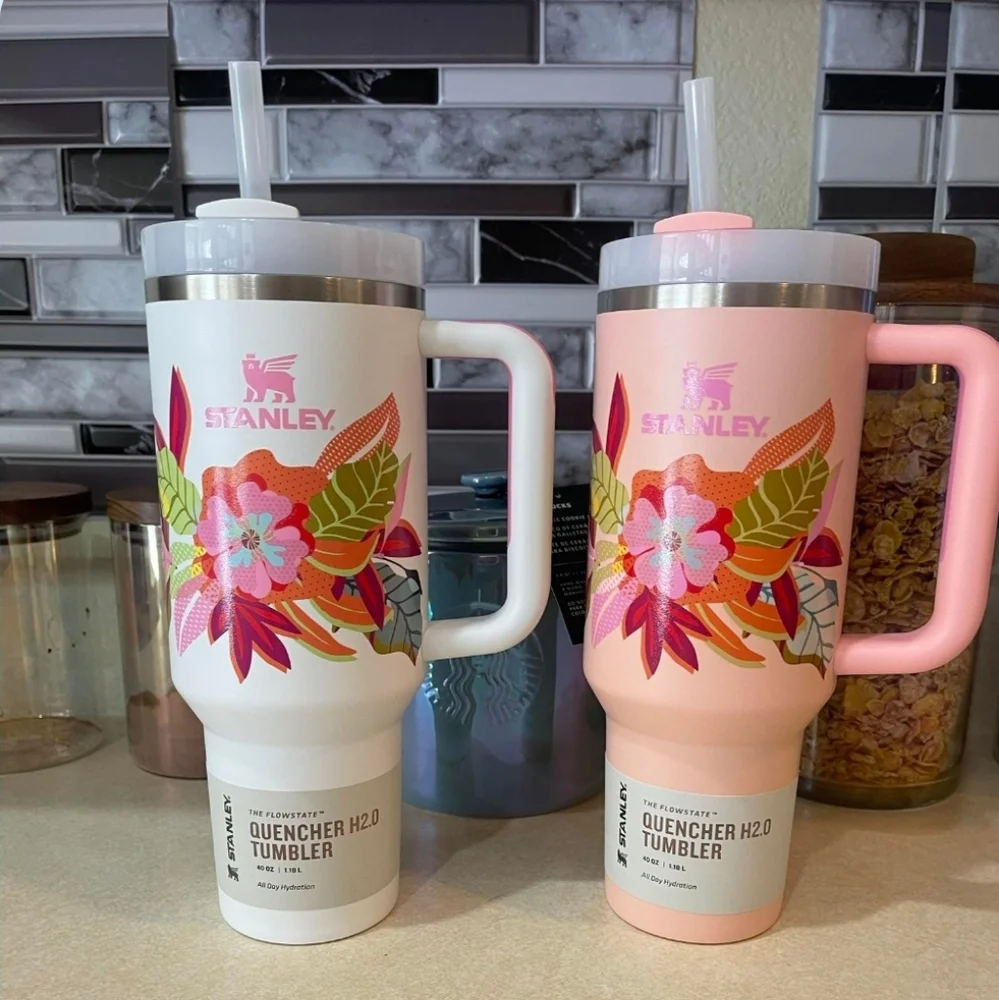 STANLEY MOTHERS DAY FROST TROPIC WHITE BNWT STILL NOT RELEASED - Picture 1 of 5